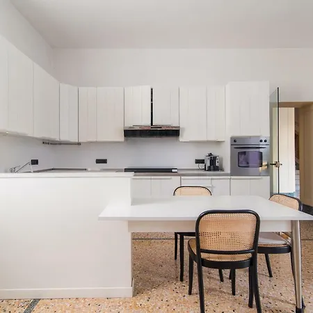 Villa Giù Luxury - By House Of Travelers - Faggeto Lario