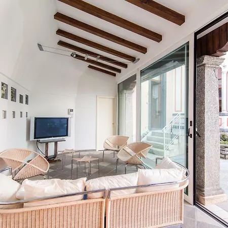 Villa Giu Luxury - The House Of Travelers *